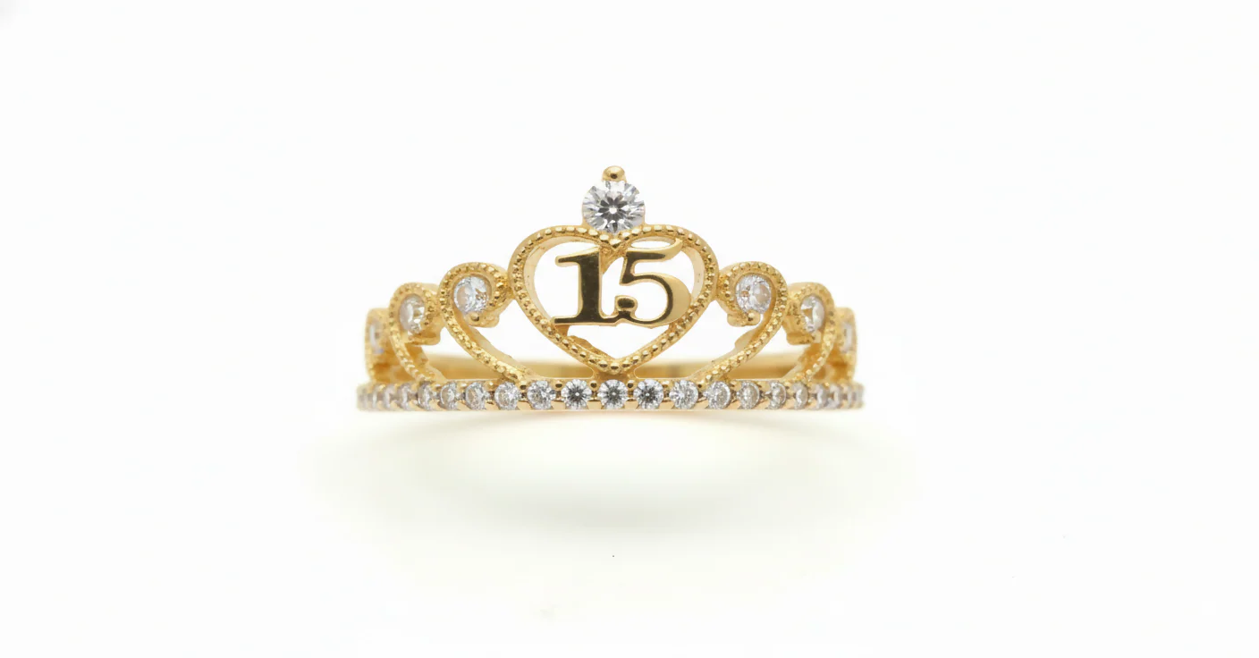 ANILLO DE QUINCE CON PIEDRAS EN CORAZÓN
