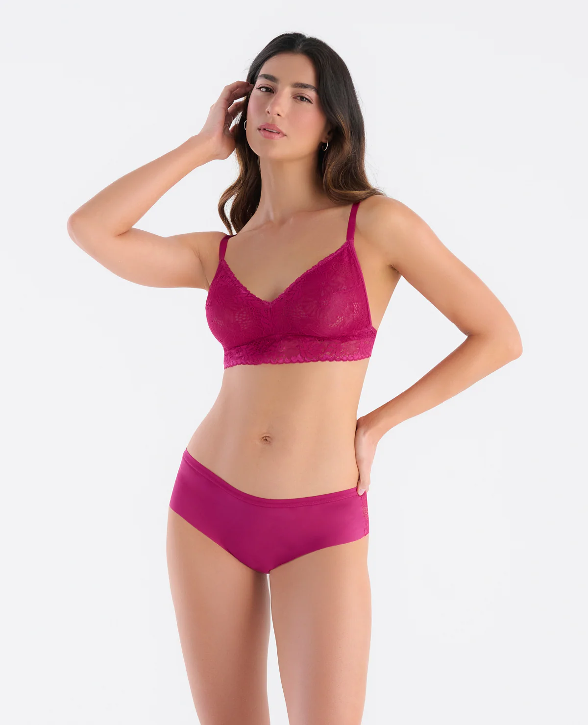 BRALETTE TRIANGULAR | EN ENCAJE | ELÁSTICO EN BASE