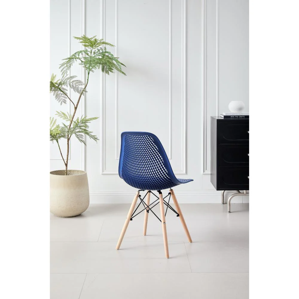SILLA MARCUS, COLOR AZUL, CON ESPALDAR Y PATAS EN MADERA - Image 4